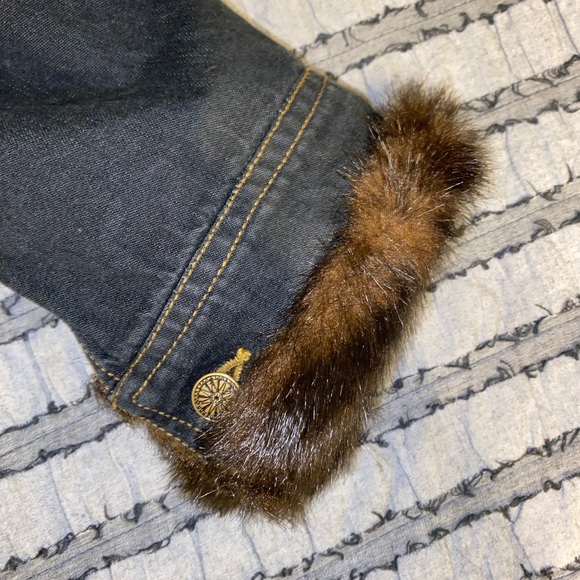Faux Fur Cuffed Denim Jacket Retro Vintage Grunge Style - Picture 6 of 7